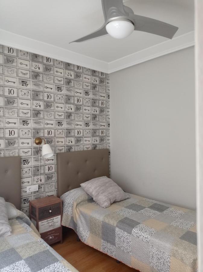 Serendipia Apartamentos 1 洛格罗尼奥 外观 照片