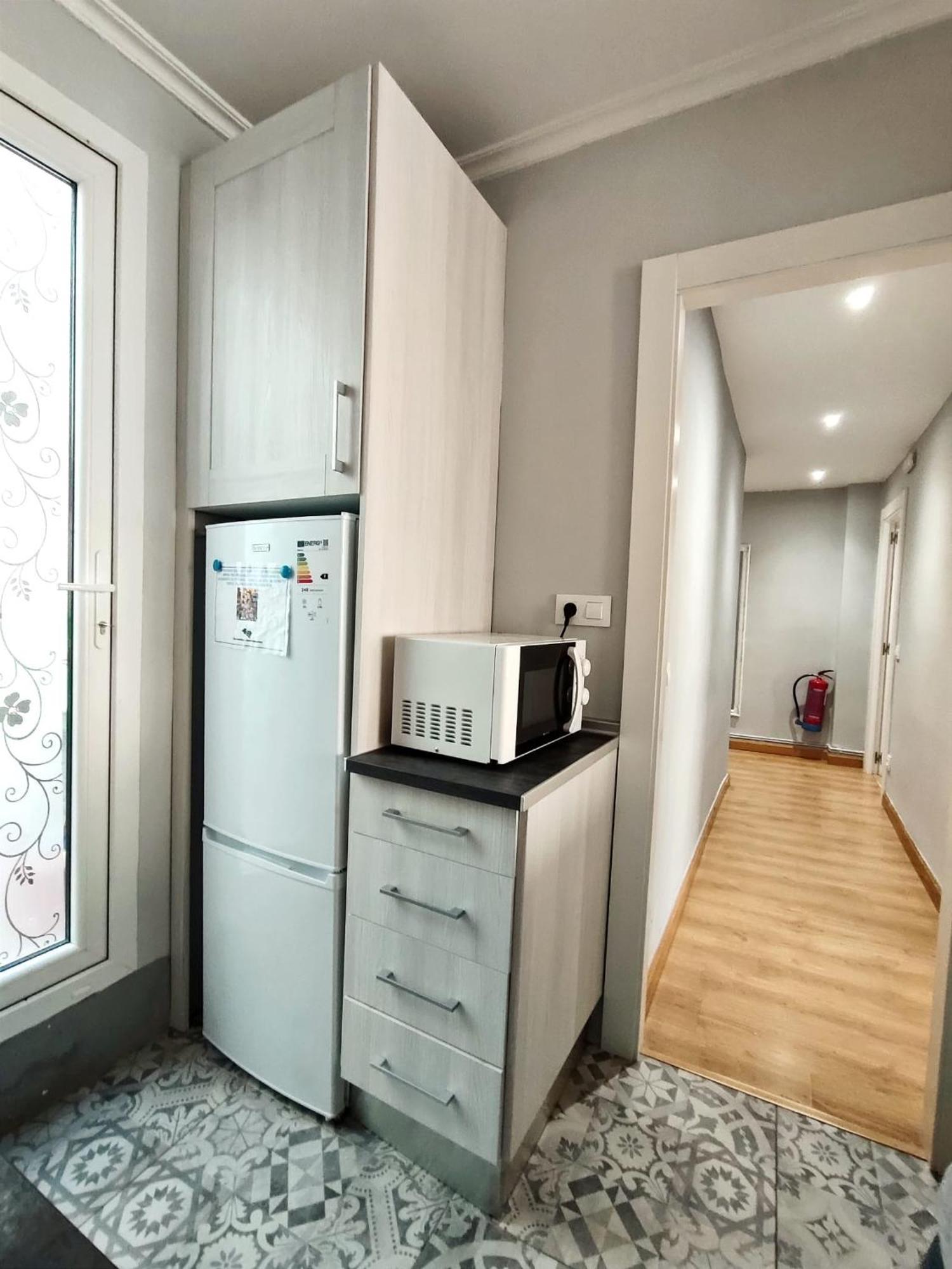 Serendipia Apartamentos 1 洛格罗尼奥 外观 照片