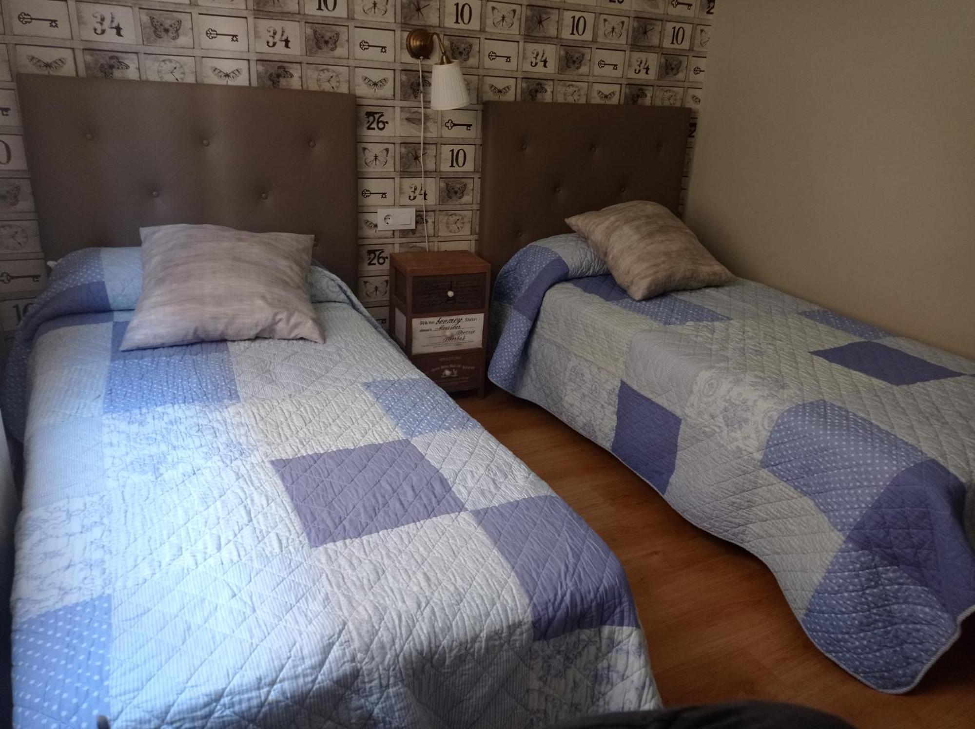 Serendipia Apartamentos 1 洛格罗尼奥 客房 照片